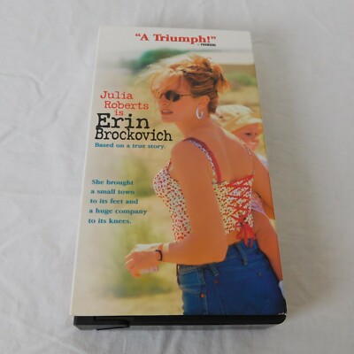Erin Brockovich VHS 2000 Julia Roberts Albert Finney Aaron Eckhart Peter Coyote