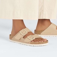 Birkenstock Arizona sandal in the color "New Beige" Birko-Flor