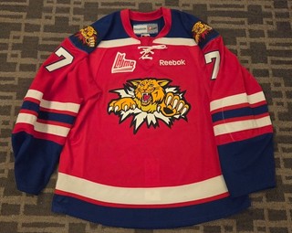 Moncton Wildcats QHL Game Worn Used Jersey #7 Mark Tremaine SZ 54 Reebok