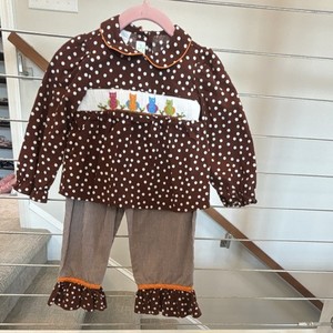 Bell 2 Piece Brown Polka Dot Long Sleeve Ruffle Top & Smocked Pants Set Size 2
