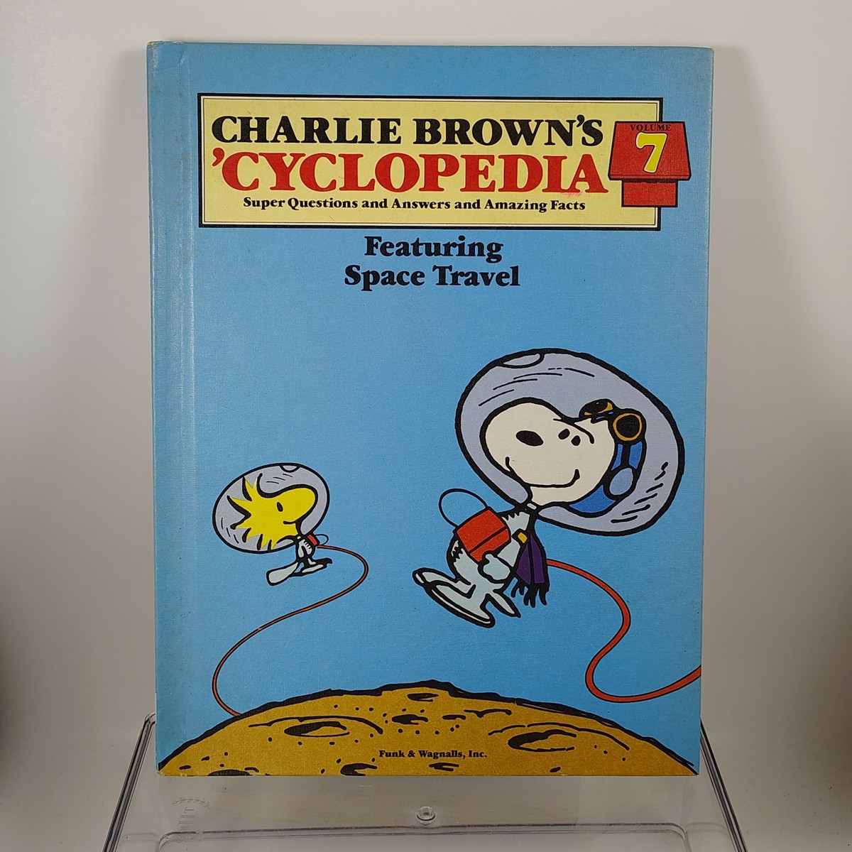 Charlie Brown's Cyclopedia 1980.1990年代 Vintage 1980 Charlie Brown Cyclopedia Hardcover Children's