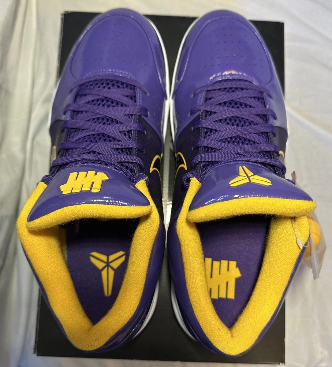 シューズ(男性用) Nike Kobe IV Protro Gold Purple Lakers Nike Kobe 4 Protro x Undefeated Size 10 Court Purple Lakers 2019