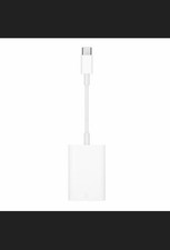 Apple USB Type-C To SD Card Reader BRAND NEW