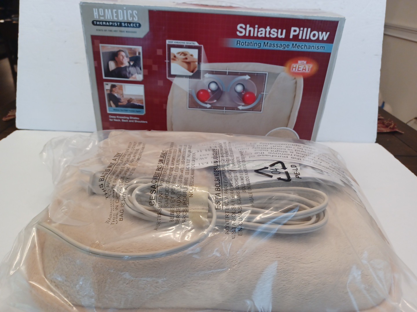 HoMedics Therapist Select Rotating Massage Shiatsu Pillow W/
