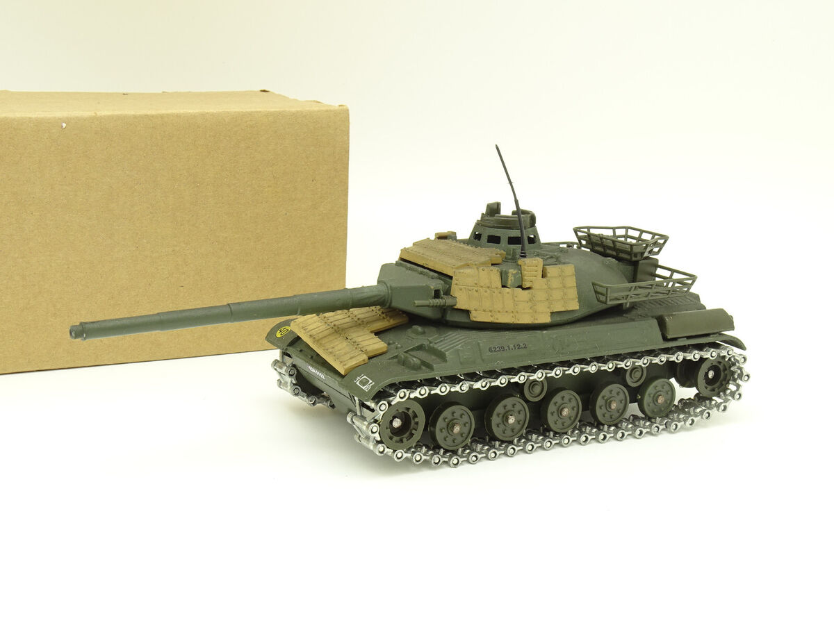 Solido + Transkit Militaire 1/50 - Char Tank AMX 30 T avec Solido + Transkit Militaire 1/50 - Char Tank AMX 30 T avec