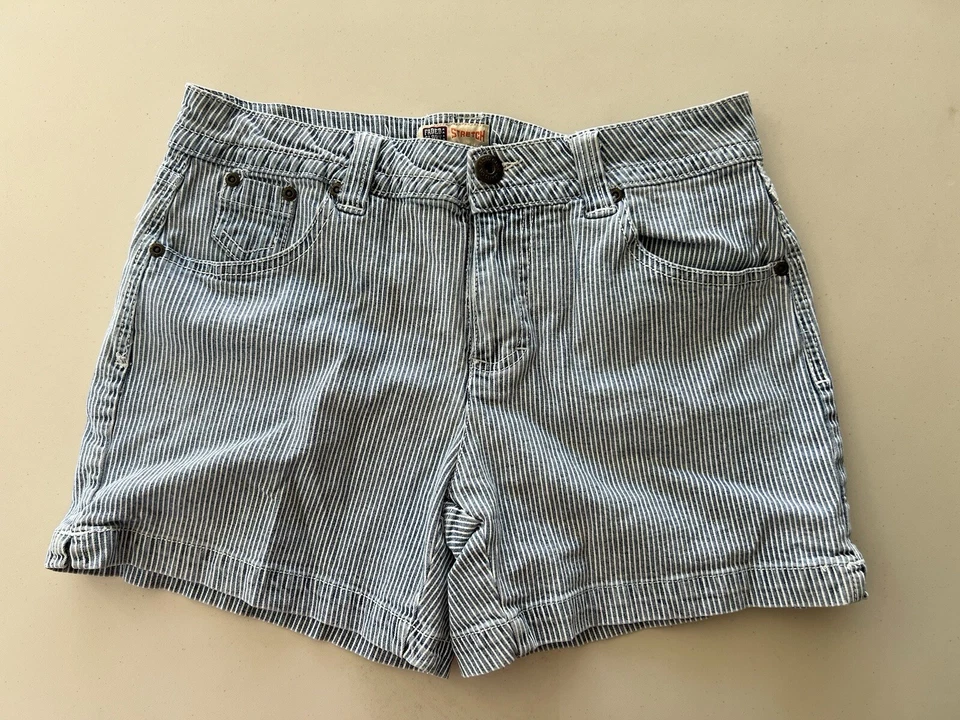 Pantalones Cortos Para Mujer Y2K Glory Desteñidos Rayas Azules y Blancas 29” Cintura Mamá Pantalones Cortos De Colección  Foto 3 de 4