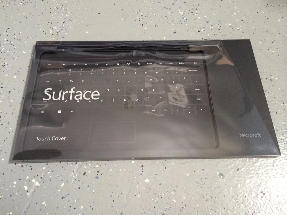 Microsoft Touch Cover Keyboard for Microsoft Surface  -  FREE SHIPPING - Image 4 of 4