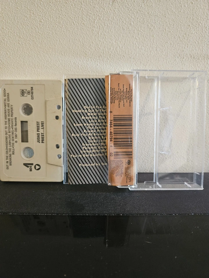JUDAS PRIEST Priest...Live! 1987 CASSETTE TAPE HEAVY METAL 2 RECORD SET ON ONE - Image 2 of 4
