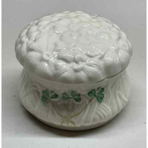 Belleek White Porcelain Hand Painted Lucky Clover Design Trinket Jewelry Box - Picture 1 of 6
