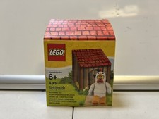 @ LEGO Seasonal Iconic Chicken Suit Guy Minifigure NEW in Box 5004468