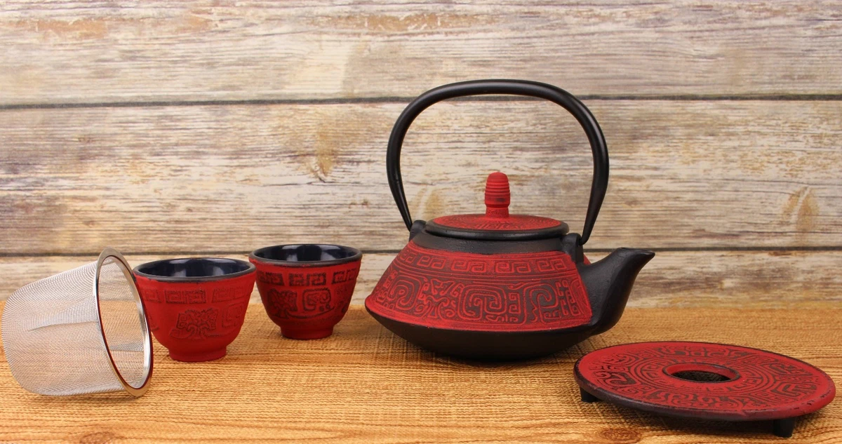 Cast Iron Teapot Set With Infuser, Japanese Tea Set and Cups