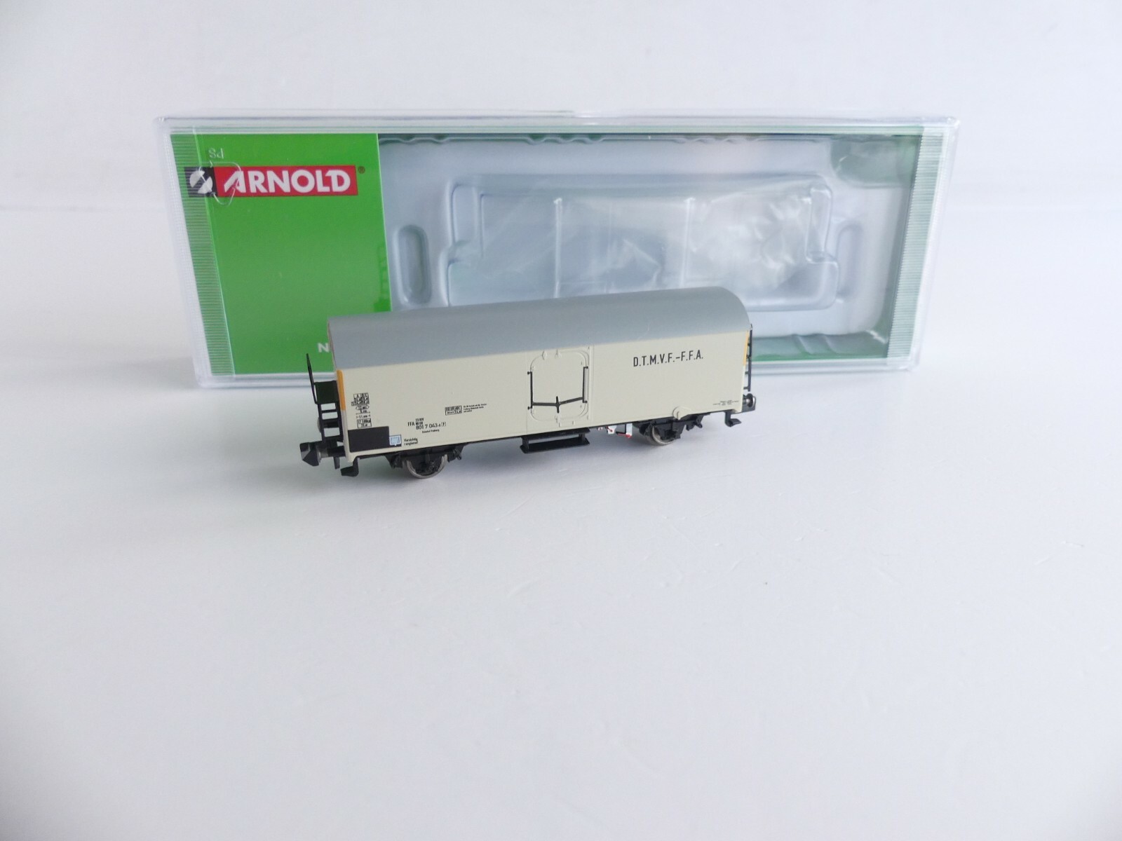 Wagon réfrigérant D.T.M.V.F Arnold haut de gamme pour réseau ferré miniature Époque IV