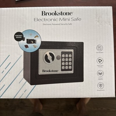 Brookstone Electronic Digital Mini Safe Secure Lockbox Digital Keypad 9x6.7x6.7
