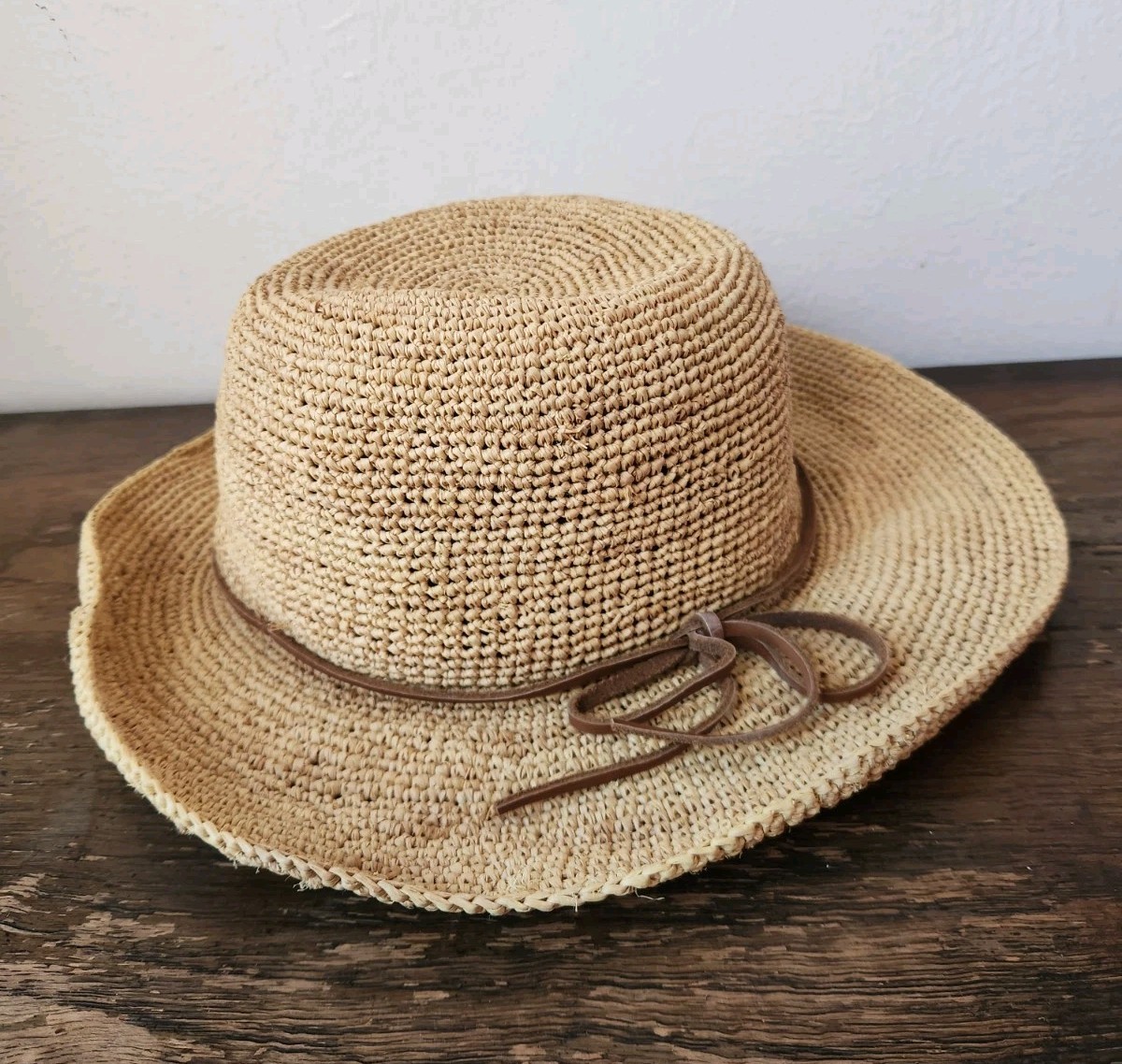 Flora Bella 100% Raffia Straw Hat Structured Crown Leather  display picture 2