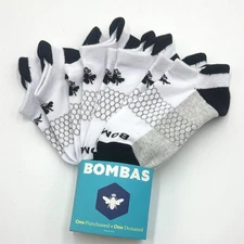 NWT BOMBAS 4 Pairs Women's honeycomb Original Ankle Socks Size Med 8-10.5 White