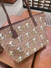 NWT Coach X Peanuts City Tote Bag In Signature Canvas With Snoopy Print CBJ89