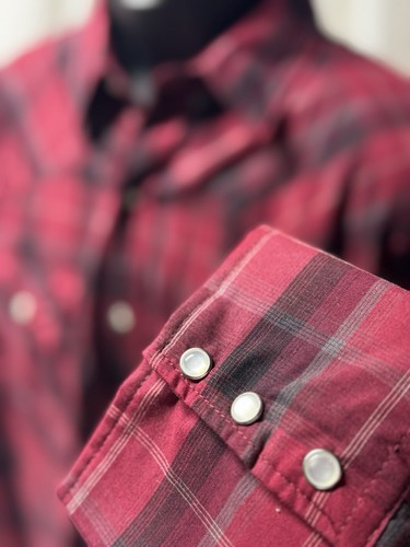 Camisa de vestir a cuadros roja para hombre BIT & BRIDLE talla XLT frente a presión occidental/granja/rancho - Imagen 3 de 5