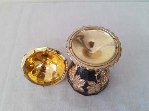 Vintage Art Glass Goblet Cup Chalice With Lid Fruit Floral Gold & Black Chalice - Picture 6 of 9