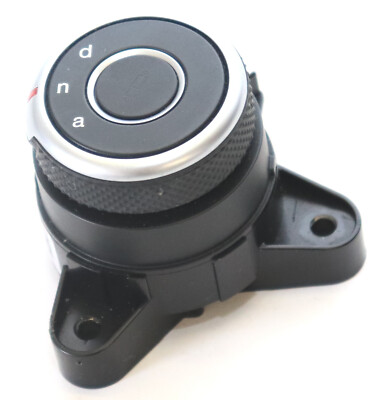 Alfa Romeo Giulia 2.0 952 AWD 156129322 Schalter Drehschalter Taster