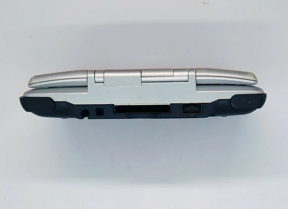 Nintendo DS, for parts or repair. - Image 4 of 4