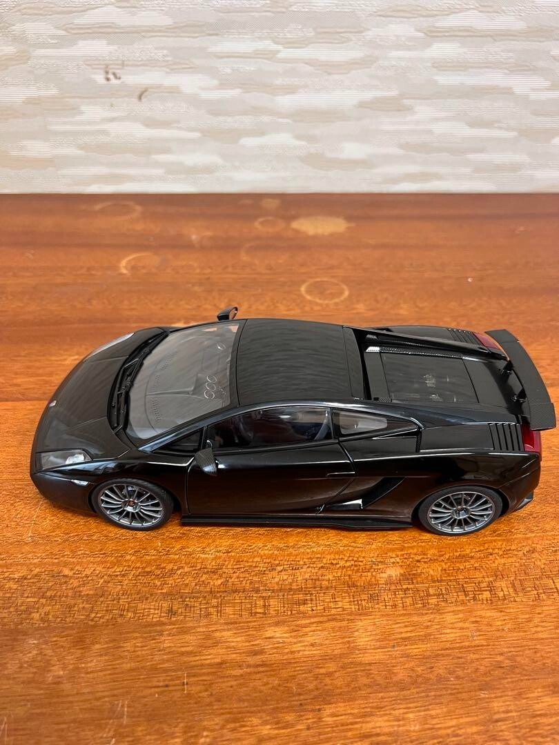 1/18 AUTOart Lamborghini Gallardo Superleggera Black w/ Case