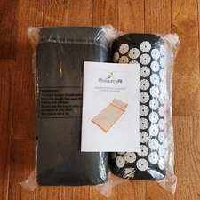 ProsourceFit Acupressure Mat and Pillow Set for Neck Back Legs Feet Black/White