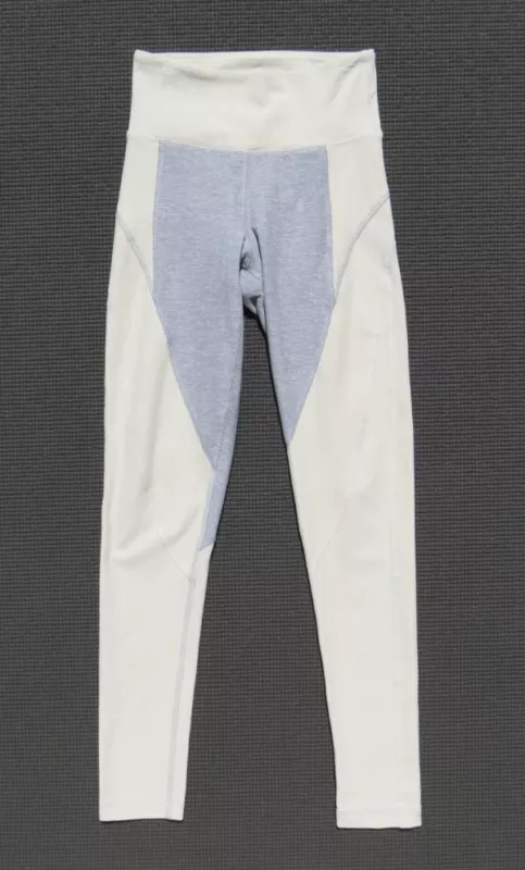 aritzia the constant heather beige 7/8 crop tights pants