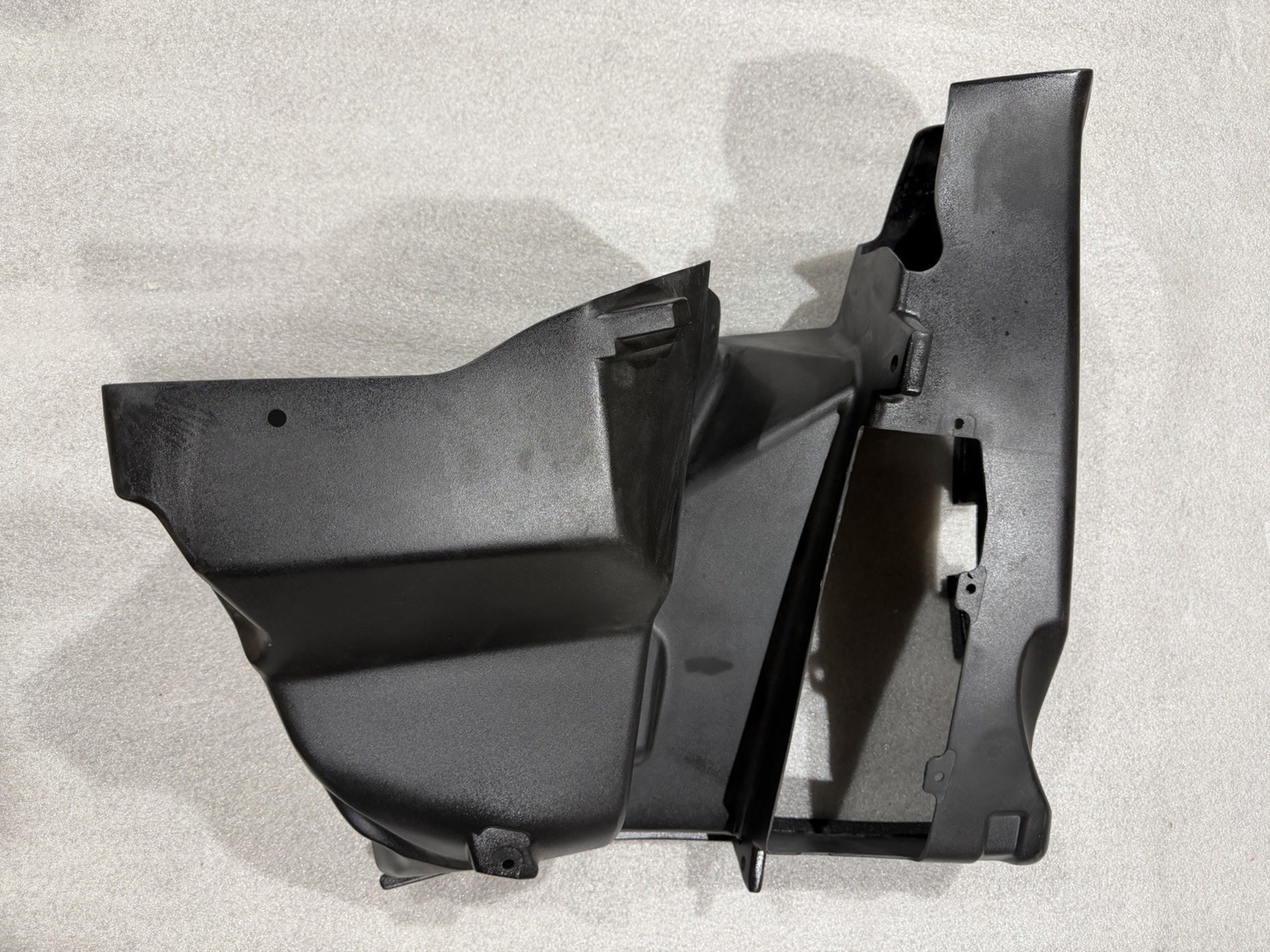 For Ferrari 458 Spider Italia Right Upper Radiator Air Duct Lower Section