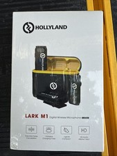 Hollyland LARK M1 DUO 2-Person Wireless Microphone System Black