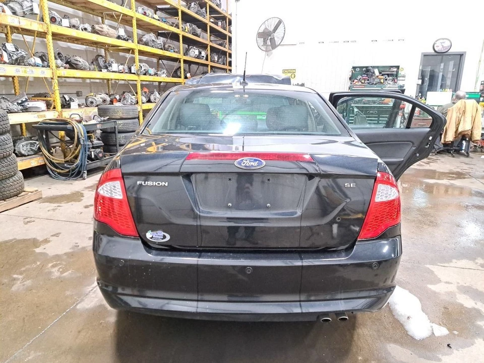 Cilindro maestro de freno 2011 Fusion Sku#4302025 Foto 4 de 4