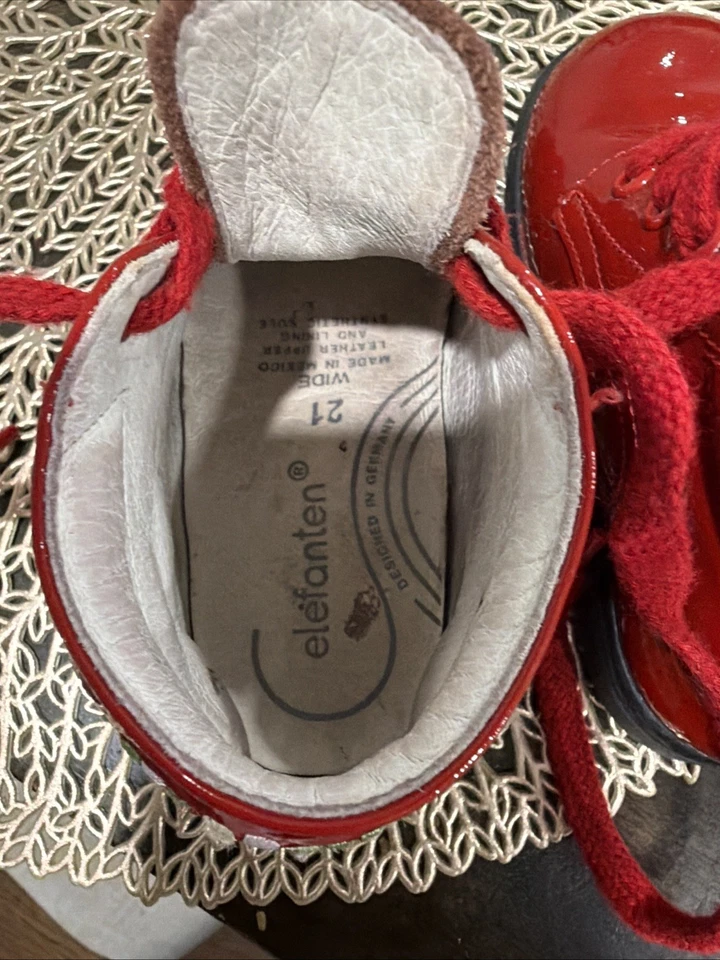 ELEFANTEN Botas de Charol Rojo con Flores Talla Infantil US 5,5 Eur 21m Foto 4 de 4