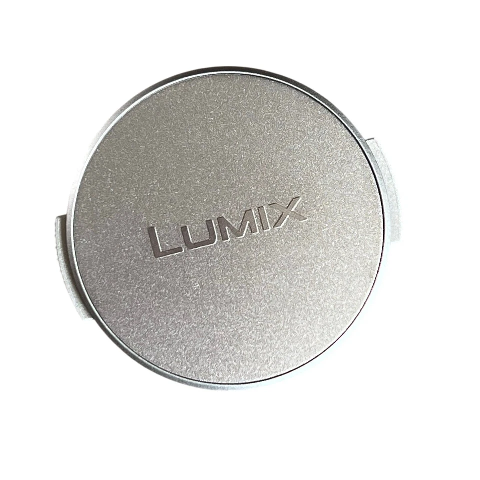 Panasonic OEM Lumix Digital Camera 43mm Front Lens Cap Silver - Image 2 of 3