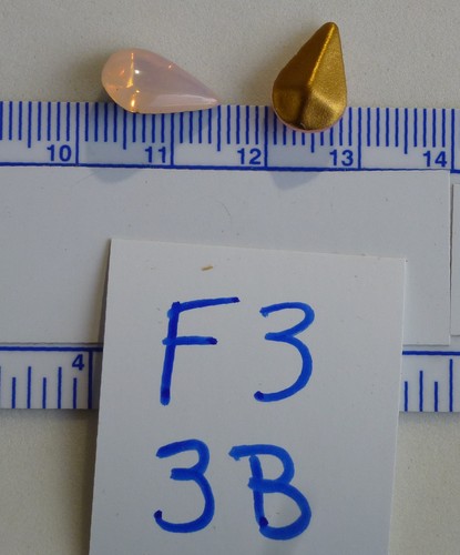 24 Vintage Glass Rhinestones Pear Pink Opal Dome Top Foil Germany 13x8mm F3-3B - Picture 5 of 5