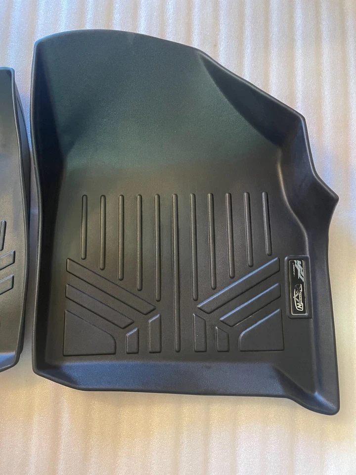 2018-2020 Chevrolet Traverse SMARTLINER Custom Floor Mats 1st Row Liner Front ma - Image 4 of 4