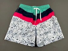 NWOT Chubbies The Aquatic Libations 5.5” Classic Swim Trunks Small