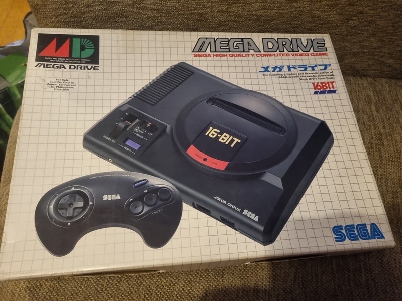 Sega Mega Drive console boxed Japanese version (Asian Pal ) Haa - 2510