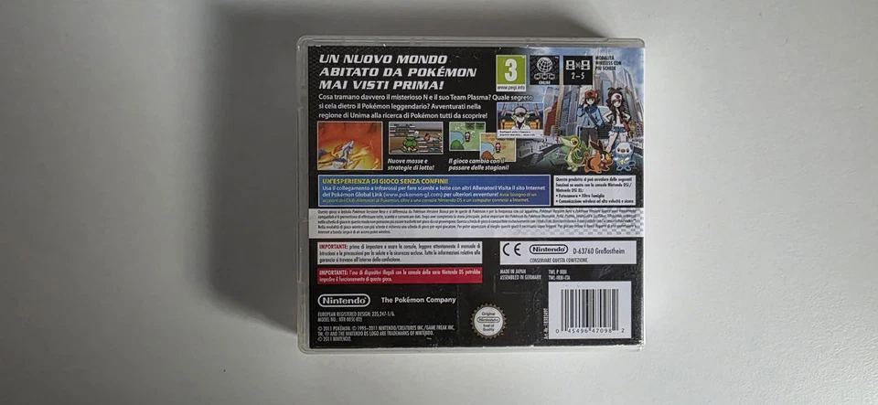 Pokémon Versione Nera (Nintendo DS, 2011) - Immagine 2 di 3