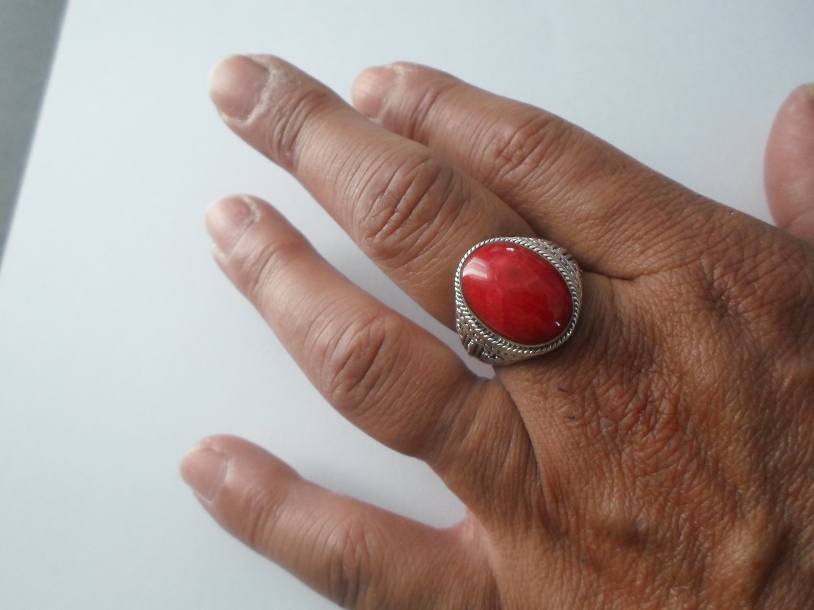 solid silver ring, knight, red enamelled cabochon… - image 1
