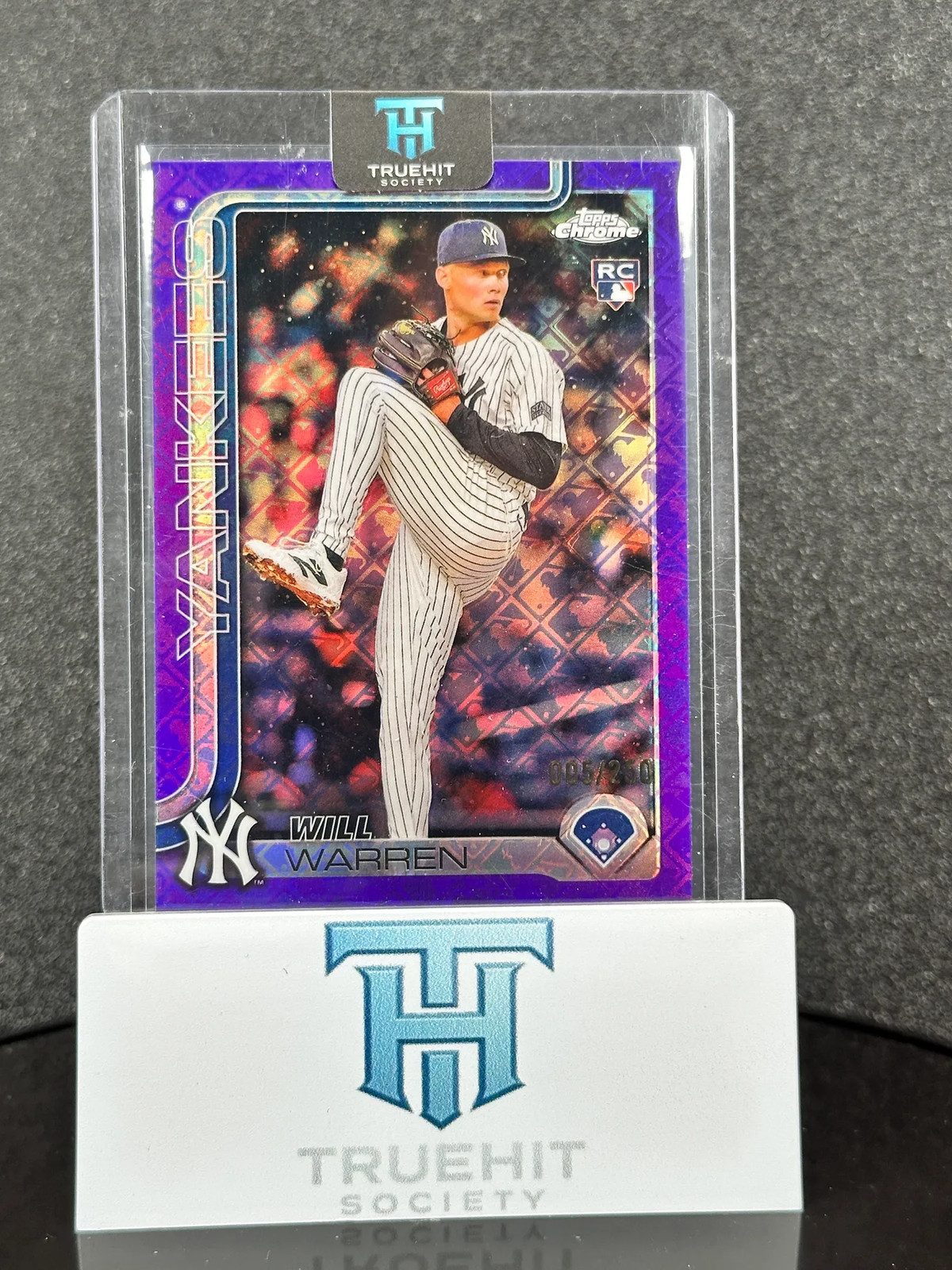 2025 Topps Chrome Will Warren #81 Purple Logofractor /250 RC