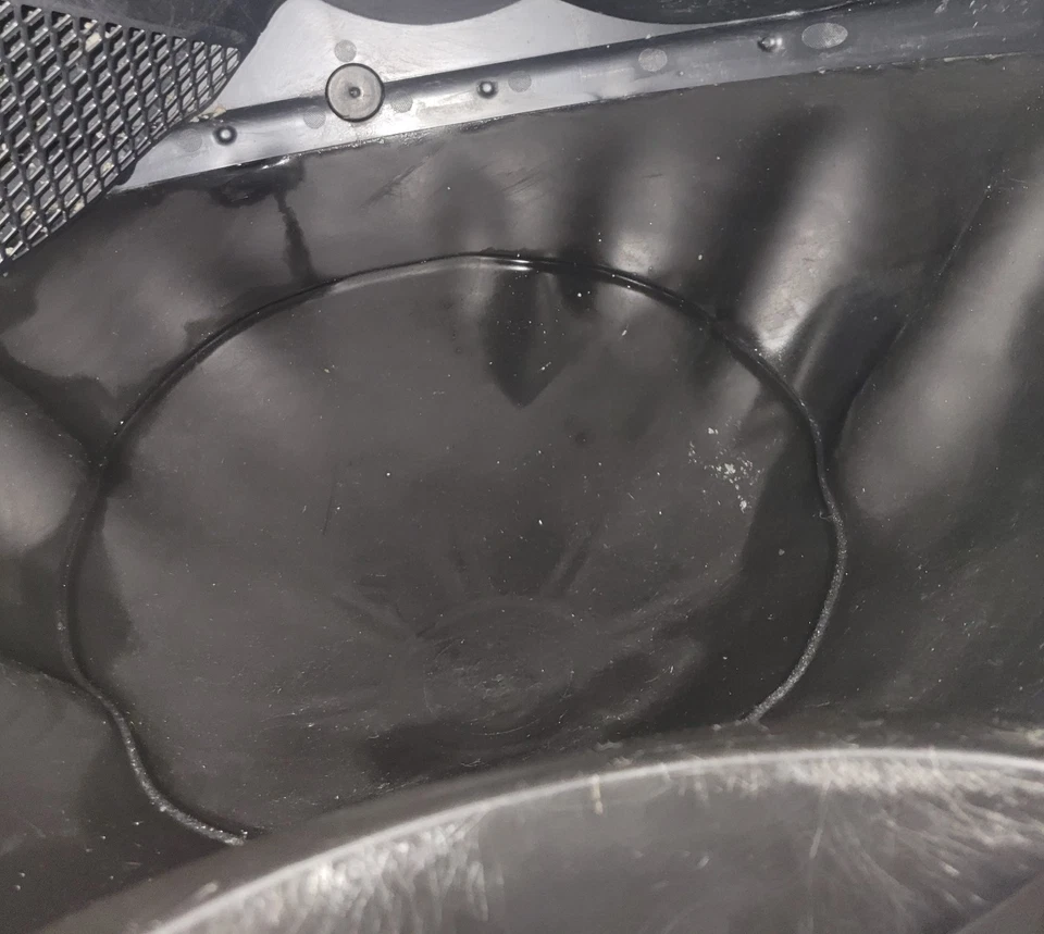 Caja de arena autolimpiante automática Litter-Robot 3 Connect Foto 3 de 4