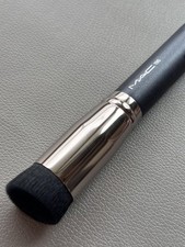 Mac 196 Slanted Flat Top Foundation Brush New Sealed Beauty Tools Unique Brush