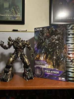 Transformers Megatron DLX Threezero ROTF 100% COMPLETE WITH BOX