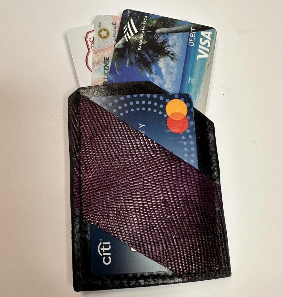 Cartera minimalista de cuero de piel de iguana genuina hecha a mano rosa y negra Foto 3 de 4