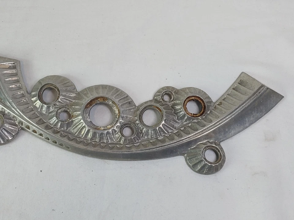 RARO VINTAGE AMI MODELO A JUKEBOX Frontal Joya Borde "Madre del Plástico" 1946-1947 Foto 2 de 4