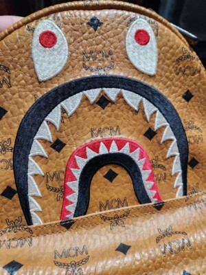 人気コラボ⭐︎BAPE x MCM⭐︎ Shark Stark Backpack A Bathing Ape x MCM collaboration BACKPACK Shark Stark Used