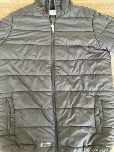 Youth Boys Black Puffer Jacket Size 16 Target Hood Pre-Owned Winter - Picture 8 of 8