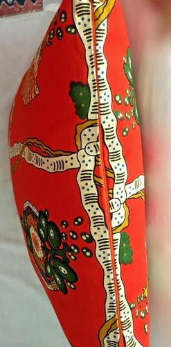 Beautiful African Wax Fabric 16"x16" Pillows w/ Zipper, Colorful Rooster Design - Picture 7 of 7