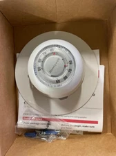 Honeywell Mercury Free Round Heat/Cool Thermostat Heat & Cool 24 V