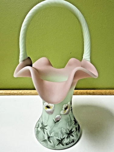 Fenton Hand Painted Basket Signed by Don Fenton & Artist S. Hart 2000 Beautiful