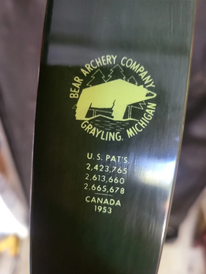 vintage Bear Glass-Powered Kodiak Magnum recurve bow. - Image 2 of 4